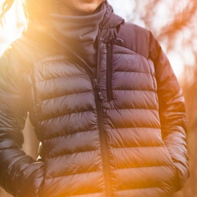 Buitenonderzoek | Zwarte Hoodie Met Heliumdons Voor Dames